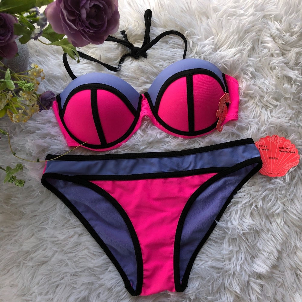 Coral Tropics 2 Piece Bikini Pink/Purple.  Size Small